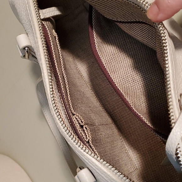 Dooney and Bourke Pebble Leather Barrel Bag (satchel) - Picture 9 of 11